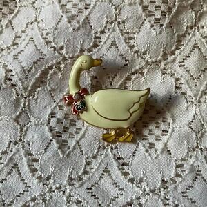 Vintage 80s 90s Silly Goose Pin Brooch Grandmacore Cottagecore Granny Christmas